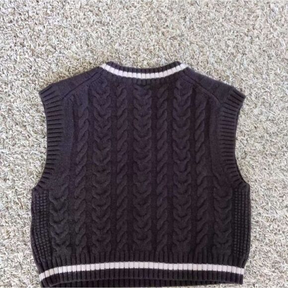 NWOT Sunday Best Sweater Vest - Picture 2 of 4